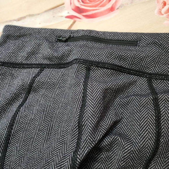 Lululemon pace rival crop - Picture 4 of 6